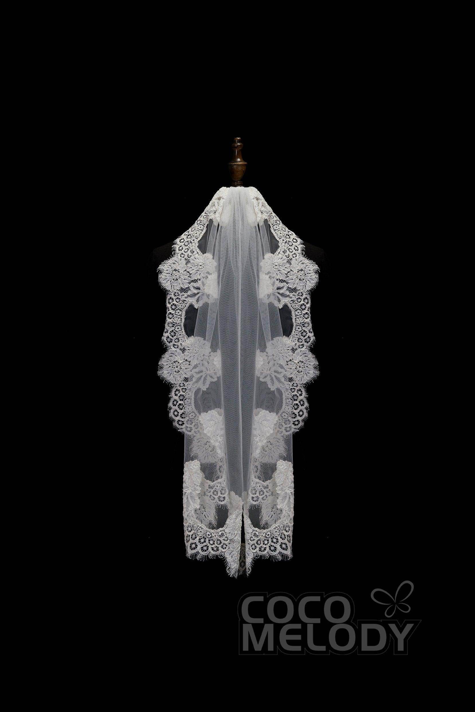 One-tier Lace Edge Tulle Hip Veils with Appliques AV180008 - COCOMELODY